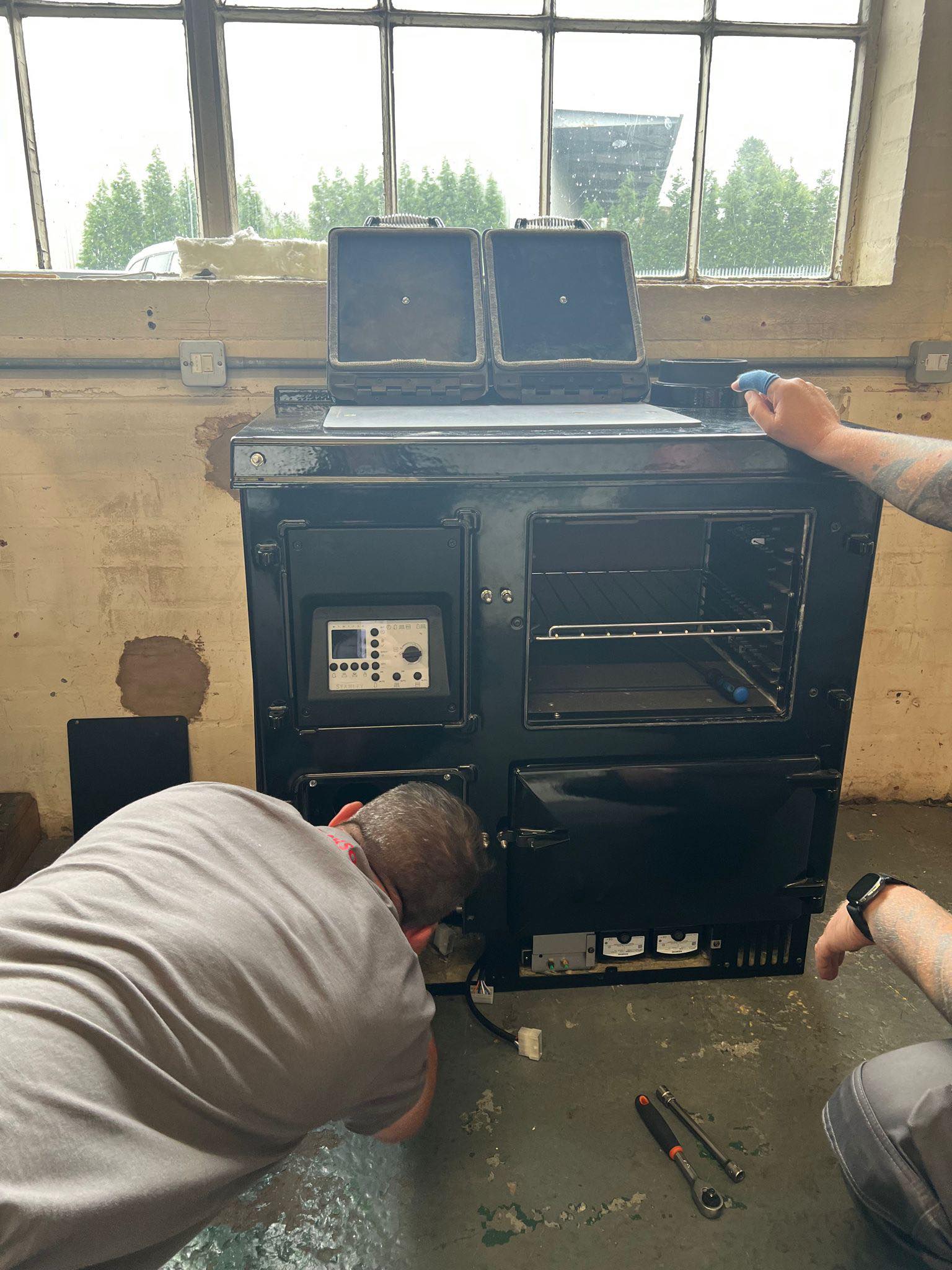 AGA Rayburn servicing 